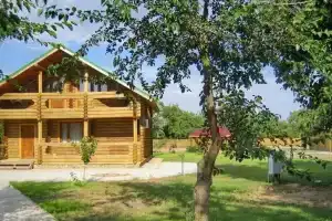 Туристический комплекс «World-Fish», Селитренное