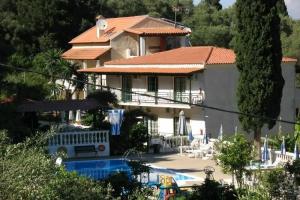Andromaches Holiday Apartments, Бенитсес