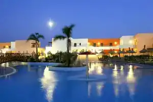 Mikri Poli Resort, Колимбия