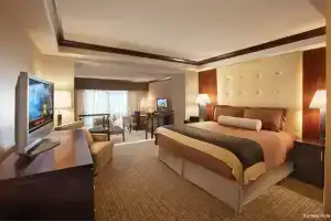 Kumsal Hotel, Унье