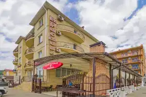 Гостевой дом «Кристина», Витязево