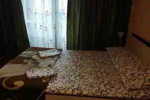 Apartment Lux on Univermag Ukraina Center 76, Запорожье