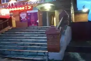 Гостиница «Глория», Сибирцево