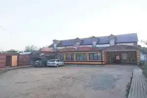 Гостиница в Шурсколе