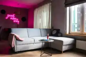 Pro. apartment, Калининград