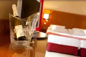 Ateneo Hotel, Мадрид
