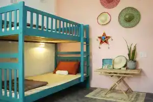 Py's House, Нячанг