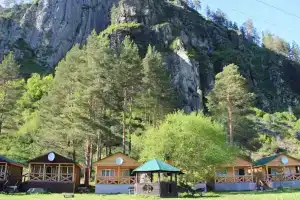 База отдыха «Семья» в Чемальском районе