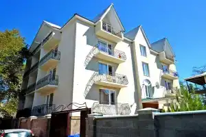 Гостиница «Коралл», Песчаное