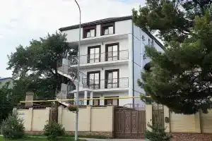 Гостевой дом «Айсберг», Геленджик