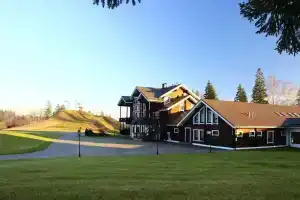 Загородный отель Целеево Клуб & Resort, Целеево