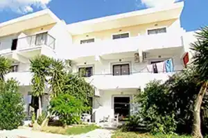 Apostolis Hotel Apartments, Пефки