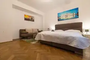 CheckVienna – Apartment Kroellgasse, Вена