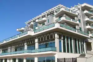 The Rooms Apartments Tirana, Тирана
