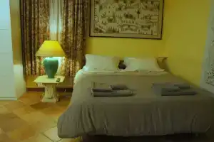 Casa Degli Oleandri Appartamento B&b, Болонья