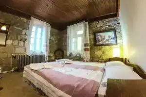 Zeushan Kucuk Otel, Кючюккую