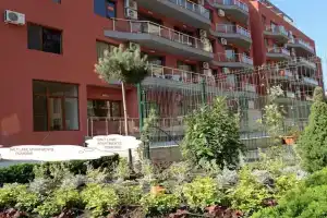 Marina Beach Hotel, Поморие