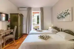 Plaza Rooms Ciampino, Рим
