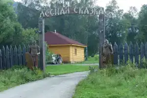 База отдыха «Лесная сказка», Топольное