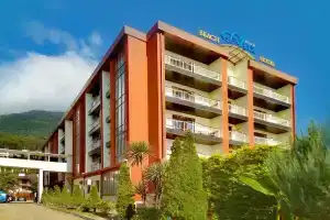 Alex Resort & Spa Hotel, Гагра