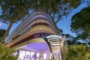 Paradiso Hotel Bovelacci, Червиа