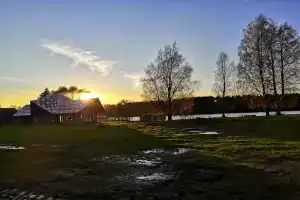 Верхние Мандроги, туристический комплекс, Подпорожье
