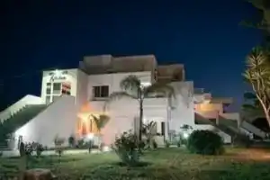 Eftihia Studios, Кос