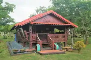 Suwanalak Resort, Бопхут