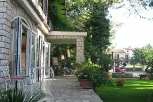 Villa Ladavac 11, Ровинь