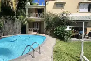 Villa With 3 Bedrooms in Grande Riviere Noire, With Wonderful Mountain View, Private Pool, Enclosed Garden Near the Beach, Ривьер-Нуар
