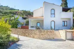 Casa Tramonto a Cefalù, Чефалу