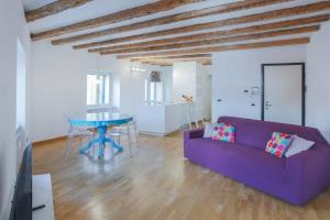 Cavazzeni Atelier 2 bedroom design, Триест