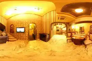 Hotel «Roma & Tours», Ереван