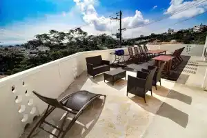 Dot Hotel Okinawa, Окинава