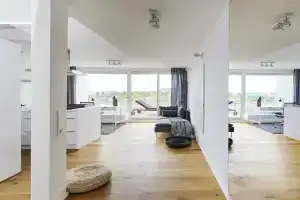 2-Zimmer Apartment mit tollem Blick, Тюбинген