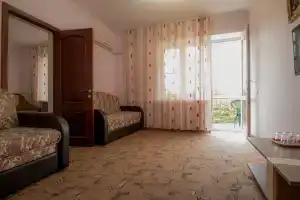 Гостевой дом «Лили», Лоо