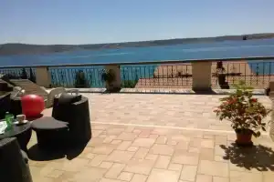 Apartments Europa, Стариград