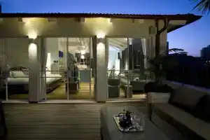Molcho Neve Tzedek Apartments by Master, Тель-Авив