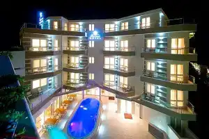 Hotel «Del Mar», Петровац