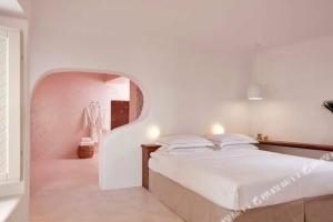 Astra Suites, Имеровигли