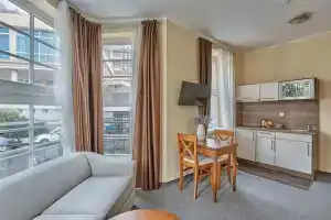 Apart Hotel Akropolis, Карловы Вары