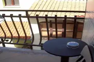 Pansion Exclusive, Ровинь
