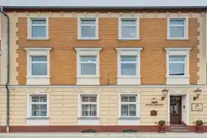 Hotel Ebusch, Люббенау