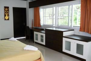 Baan Karon View, Карон