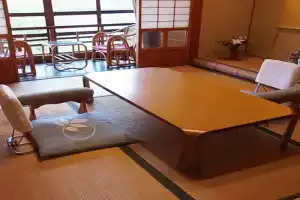Kappo Ryokan Rinsui, Коти