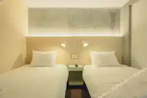 Shinjuku House Hotel, Токио