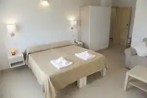 Arcadia B&b, Тропея