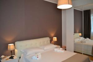 4 Star Bologna - Suites, Rooms & Apartments, Болонья
