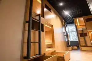 Capslock Hostel, Новосибирск