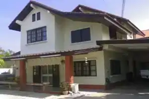Sunflower Guest house Lopburi, Лопбури